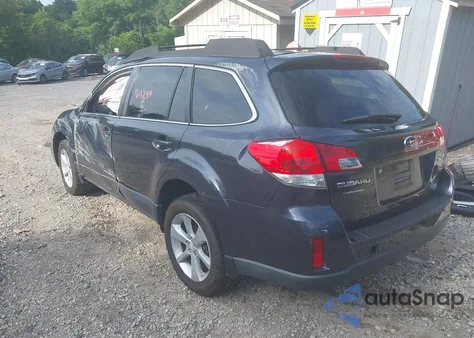 2013 Subaru Outback 2.5I Premium from USA, damaged, VIN 4S4BRBCC1D3284335
